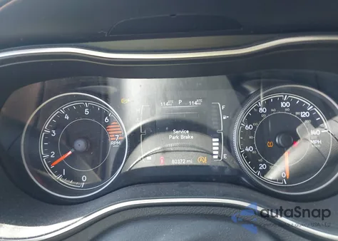 2019 Jeep Cherokee Altitude Fwd from USA, damaged, VIN 1C4PJLLB3KD339230